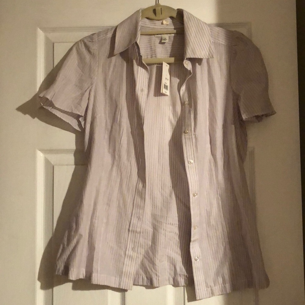 New with tags button front shirt